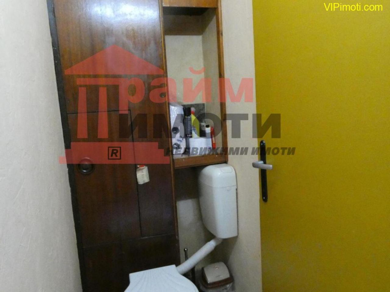 Обзаведен тристаен под наем в Стрелбище на метри от Южен парк