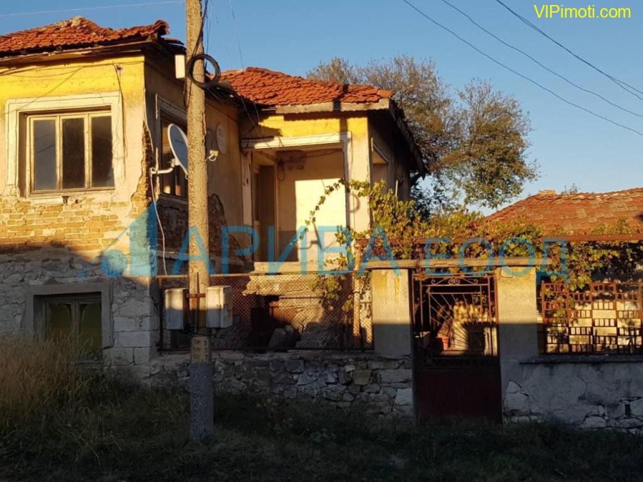 Къща в с. Стамболийски, община Хасково