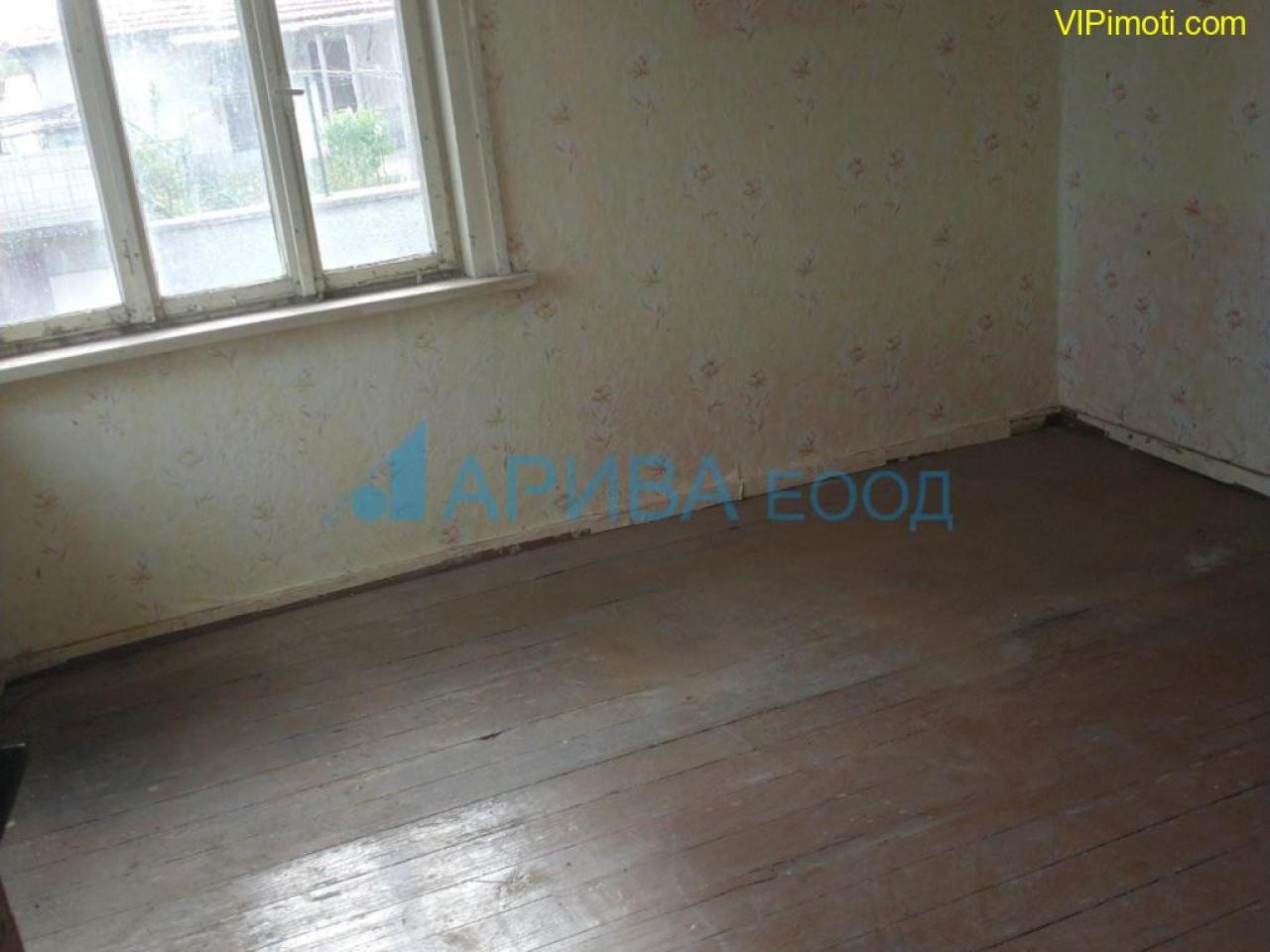 Къща в с. Стамболийски, община Хасково