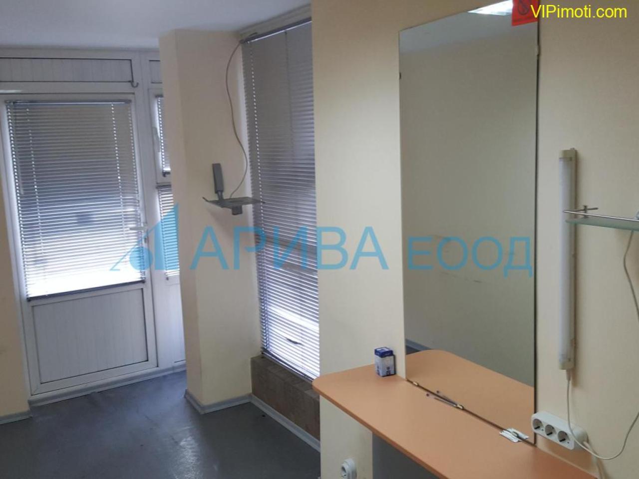 Ателие /магазин/ студио под наем в Хасково