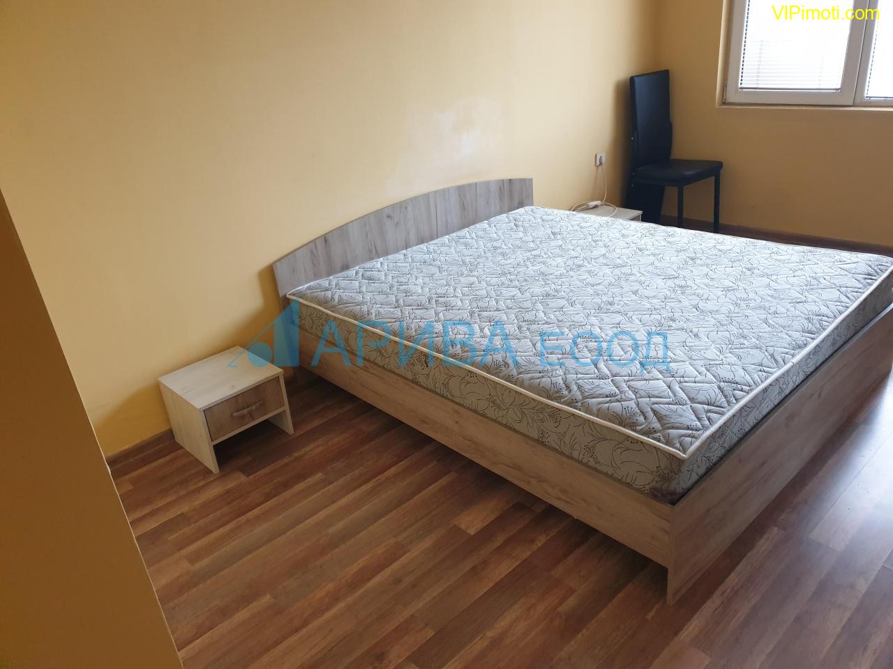 Двустаен апартамент под наем в топ център Хасково