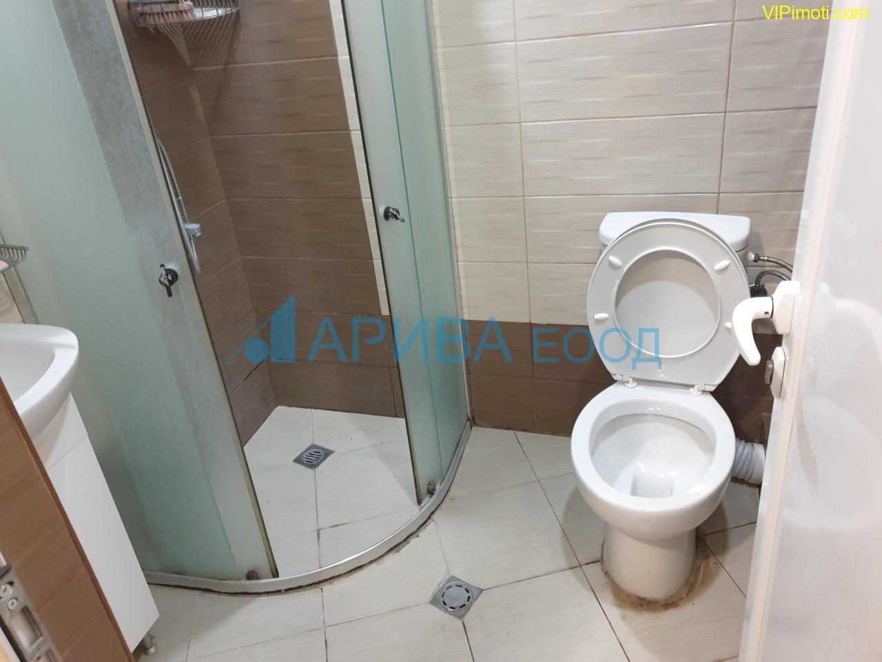 Двустаен апартамент под наем в топ център Хасково