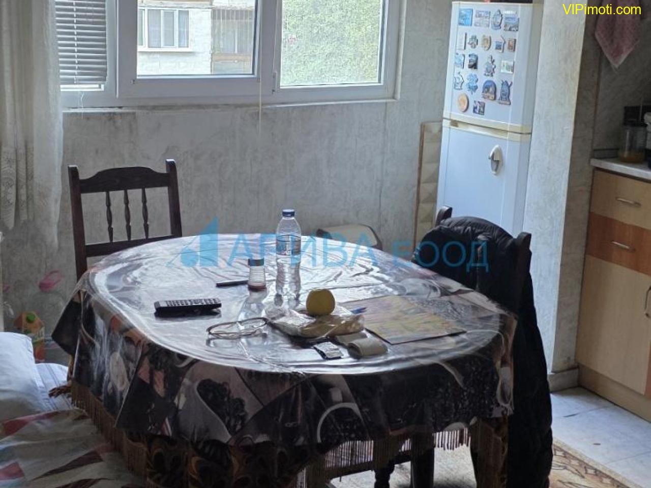 Апартамент на втори етаж, панел Хасково