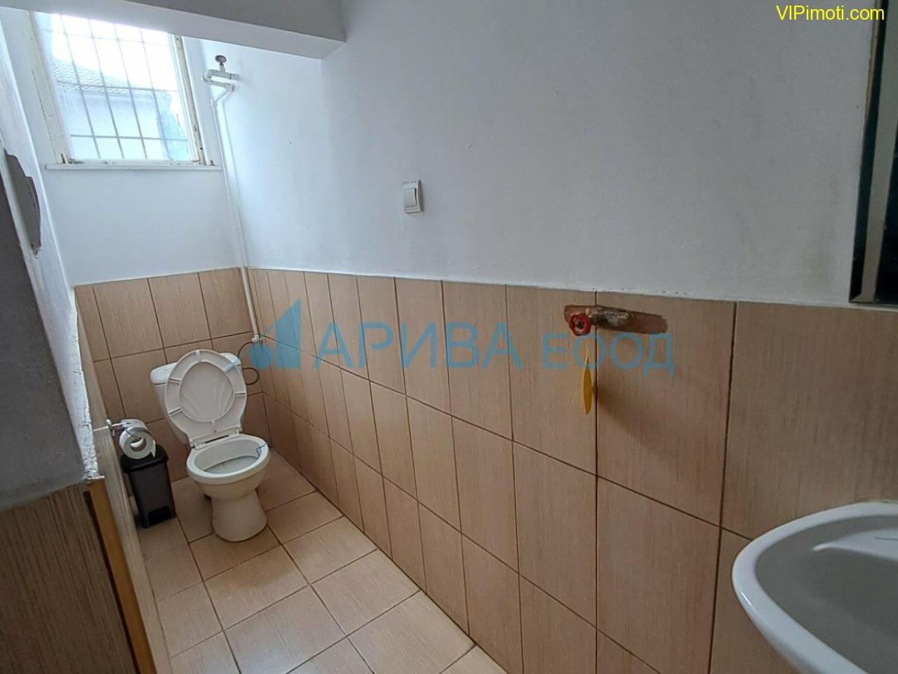 Заведение /ресторант, бистро/ в с. Чакаларово, община Кирково