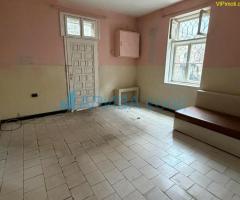 Етаж от къща с двор и механа в Хасково, кв. Училищни