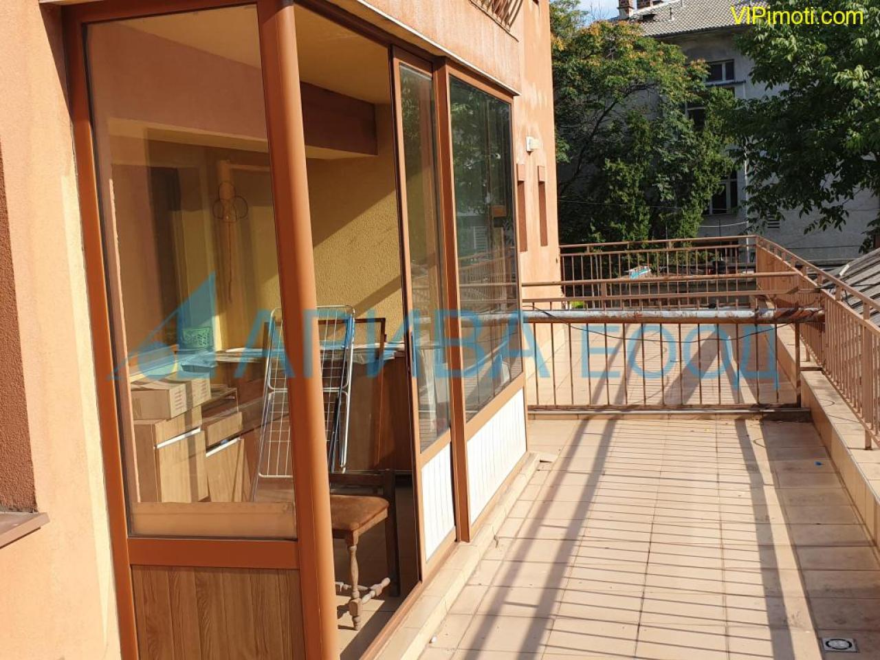 Апартамент под наем зад ОББ - Хасково