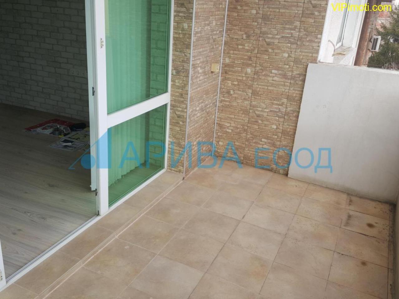 Самостоятелна къща след ремонт в Хасково