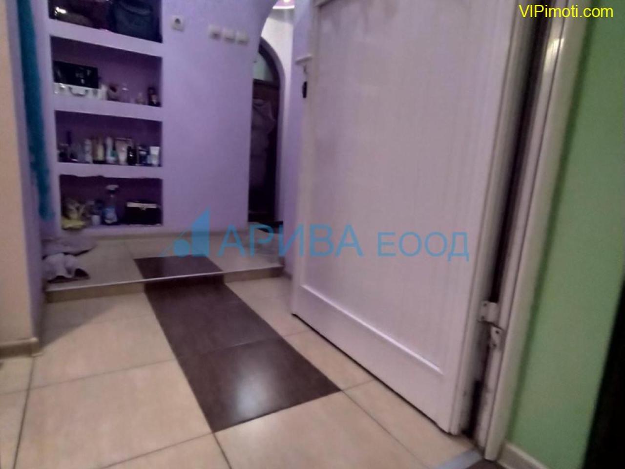 Гарсониера под наем - център Хасково