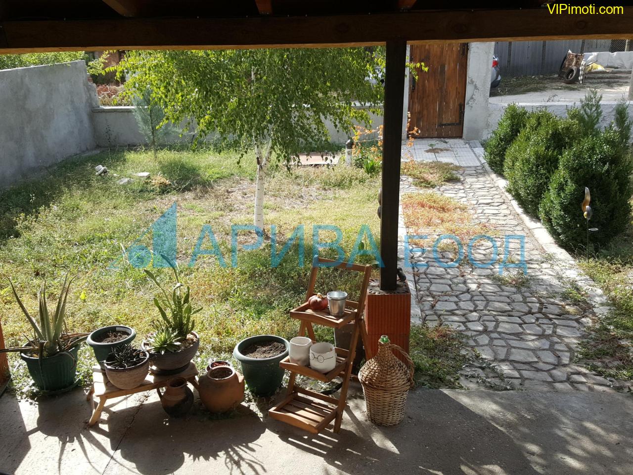 Къща след ремонт на два етажа в село Голямо Асеново