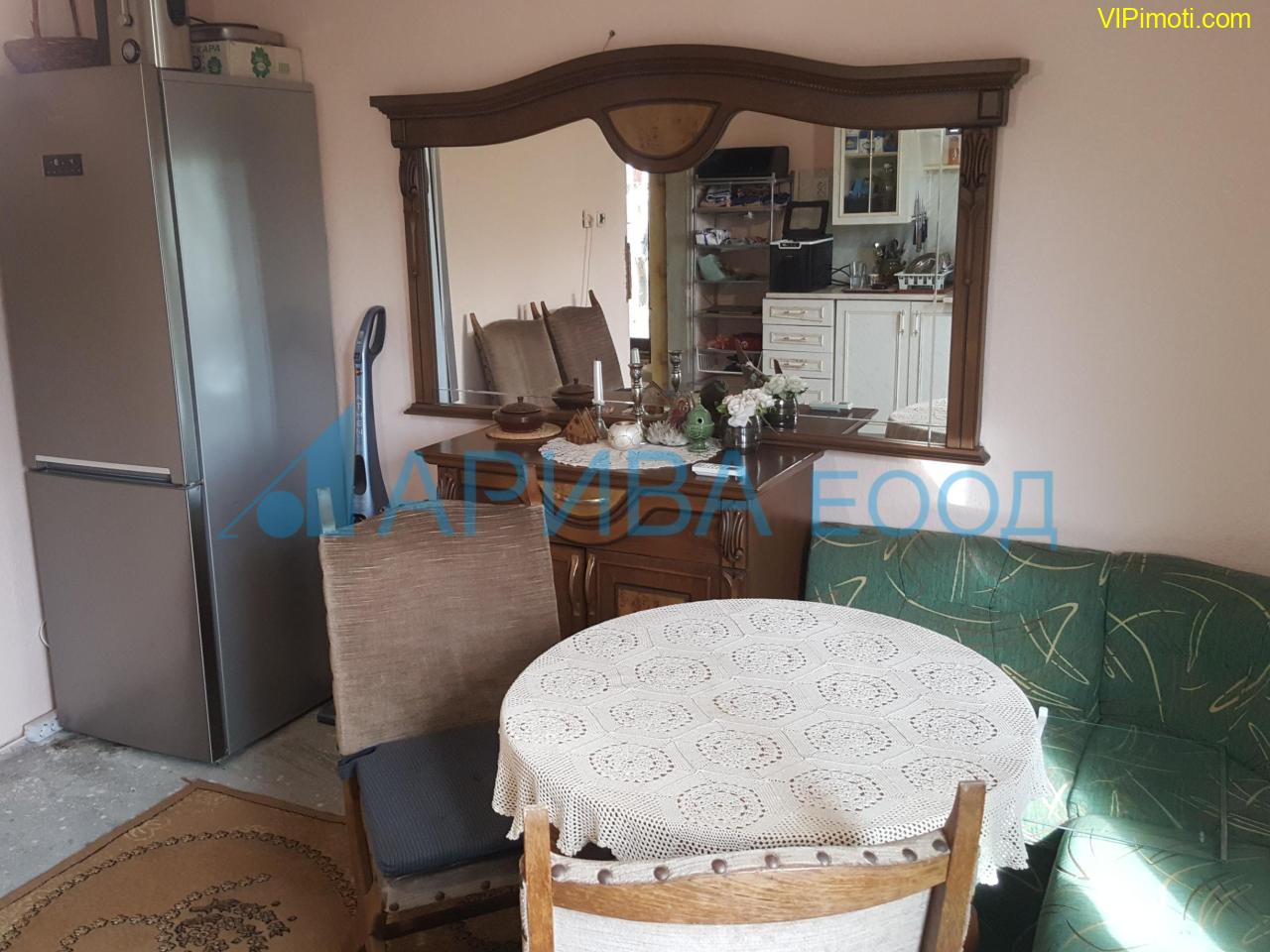 Къща след ремонт на два етажа в село Голямо Асеново