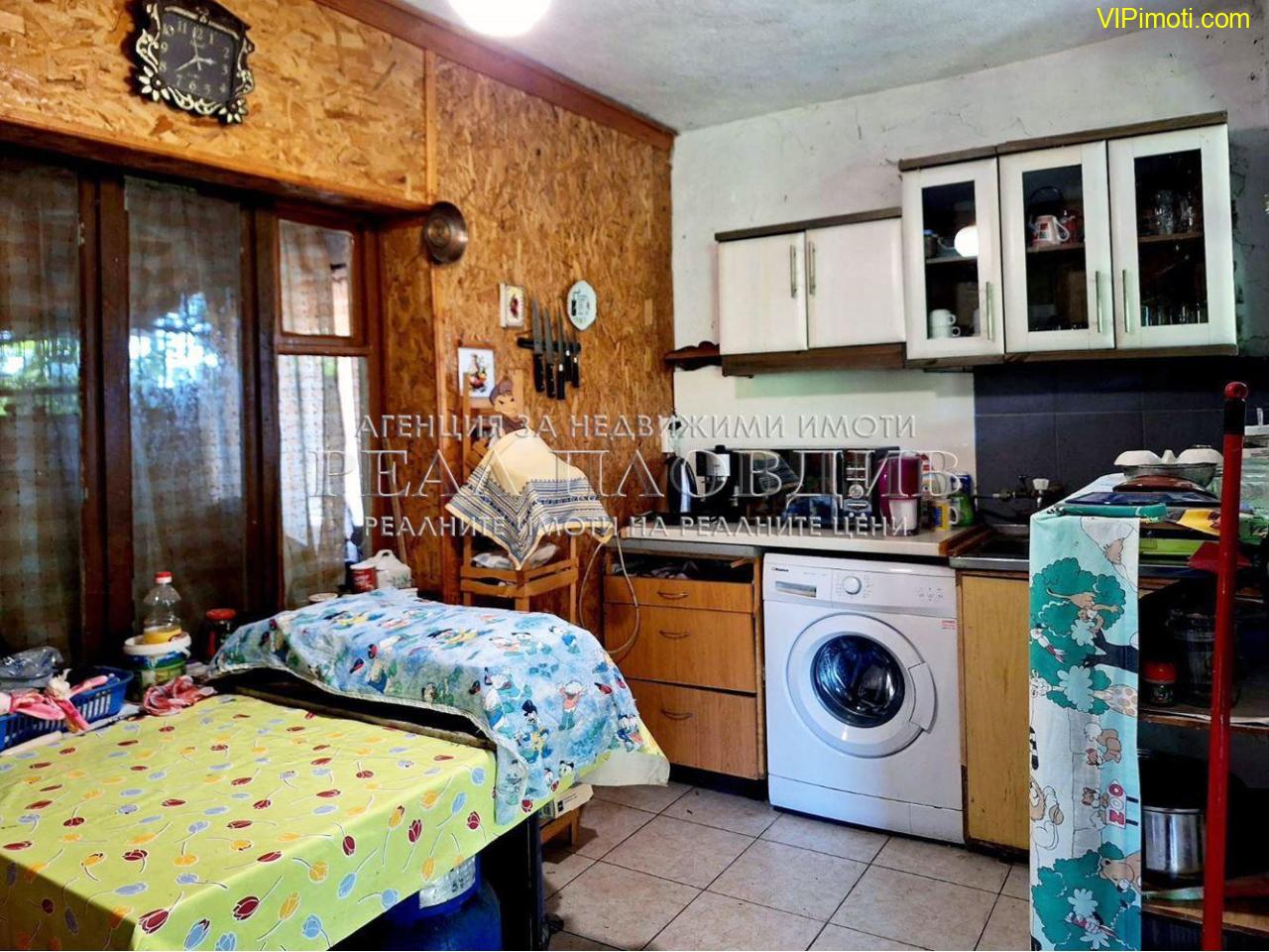 Продава къща с. Горна махала, обл. Пловдив Продава къща с. Горна махала, обл. Пловдив