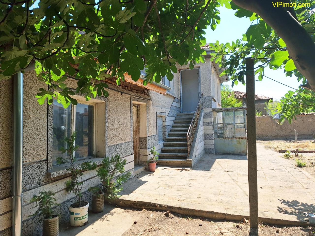 Къща, с. Чешнегирово, обл. Пловдив, общ. Садово