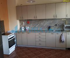 Тристаен обзаведен под наем в център Хасково